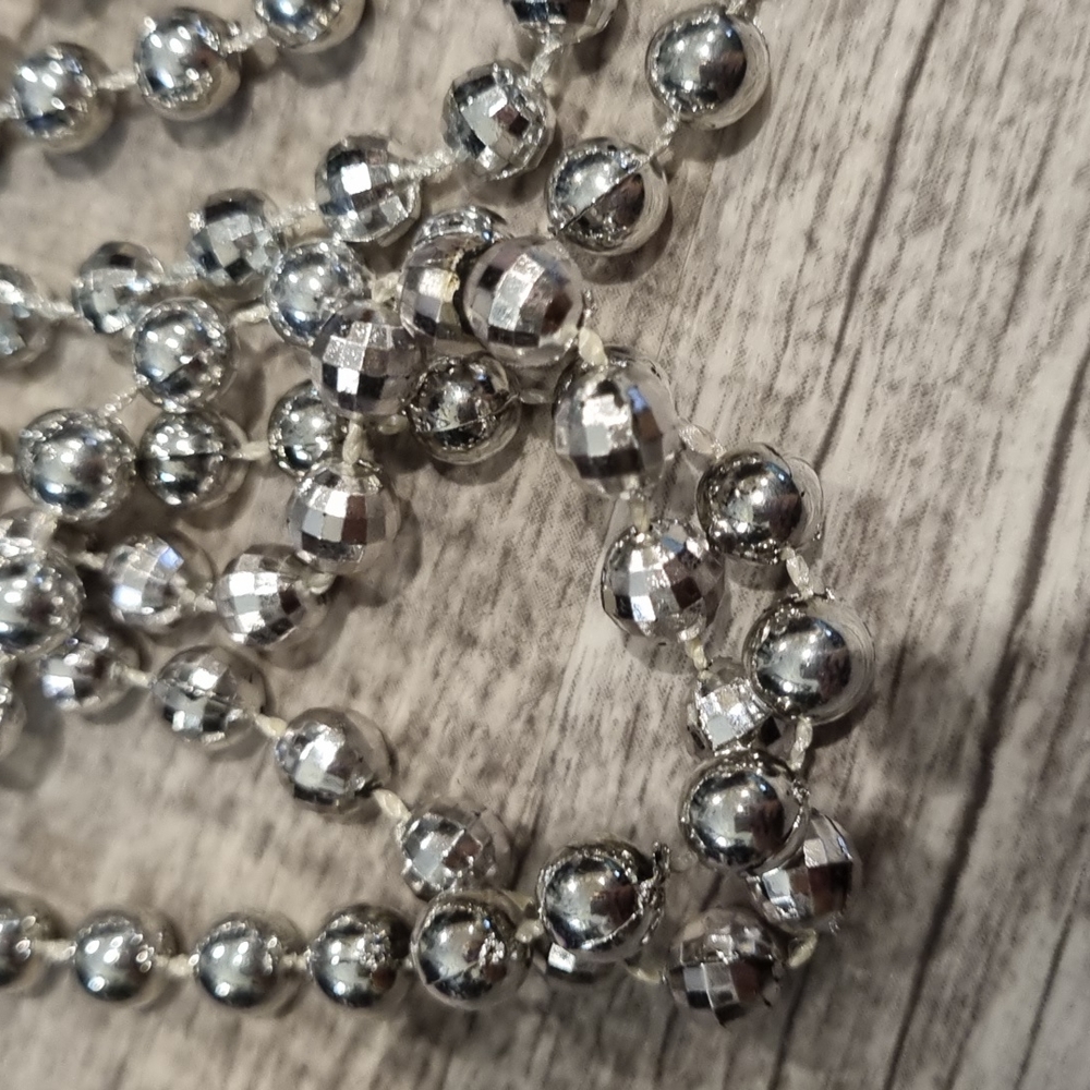 Assorted Bead Necklaces - Picture 3 of 8